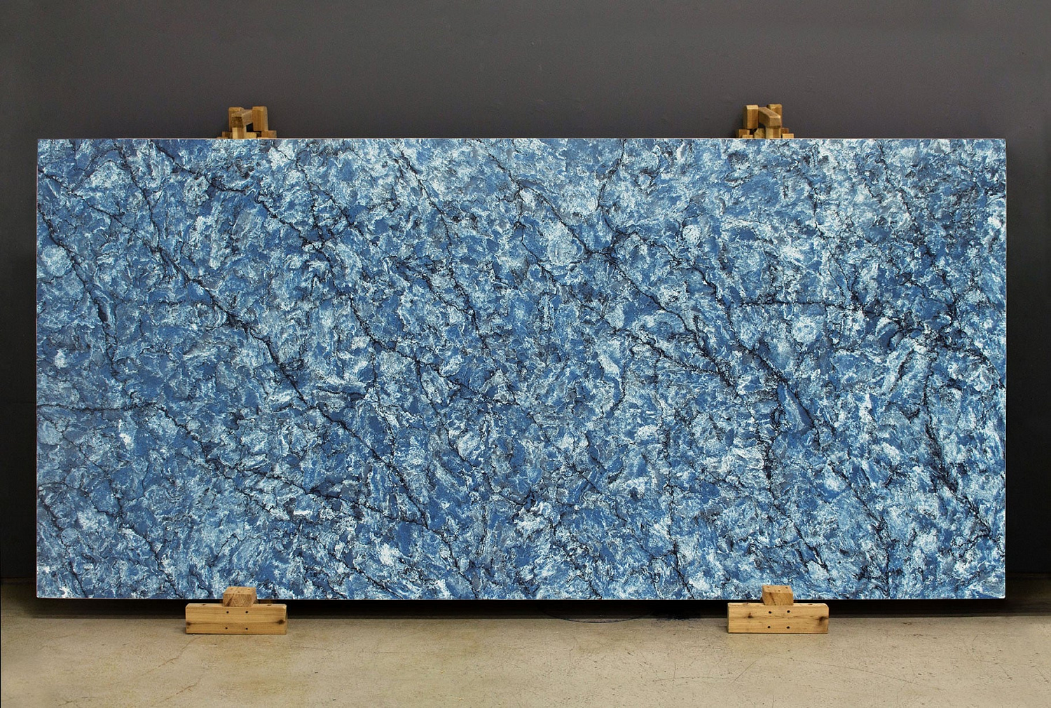 Vicostone Thunder Blue BQ 8786